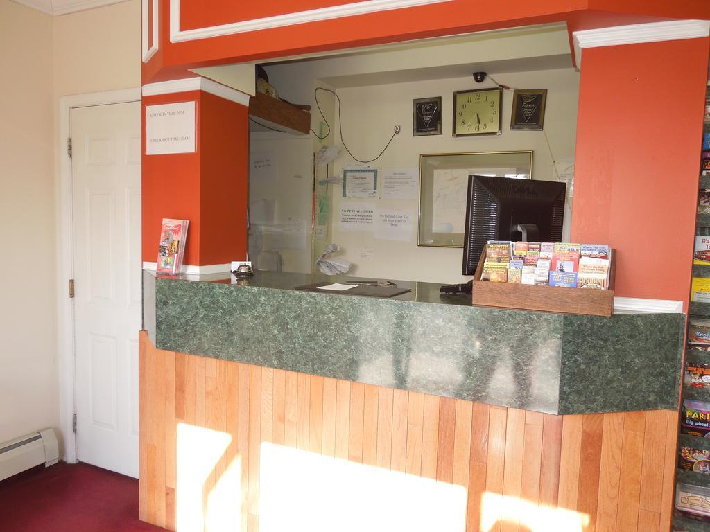 Value East Stroudsburg Hotel